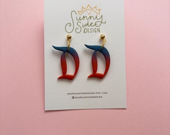 Pendientes artesanales de arcilla polimérica inspirados en la letra "D" de Disneyland / Inspirados en el 70.º aniversario