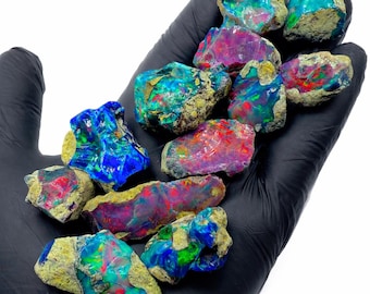 opal Ethiopian, Natural black dry cut grade large opal rough 17-30 mm size lot
