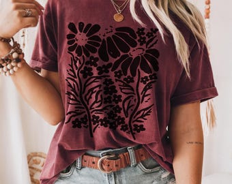 Floral Lino-Cut Daisies T-Shirt | Botanical Artsy Tee | Retro Boho Aesthetic Flower Shirt | Gift for Gardener Plant Daisy  Lover