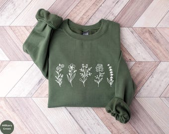 Flower Crewneck Sweatshirt, Wildflowers Sweatshirt, Flower Lover Sweatshirt, Flowers Hoodie, Women Gift, Floral Sweatshirt For Women