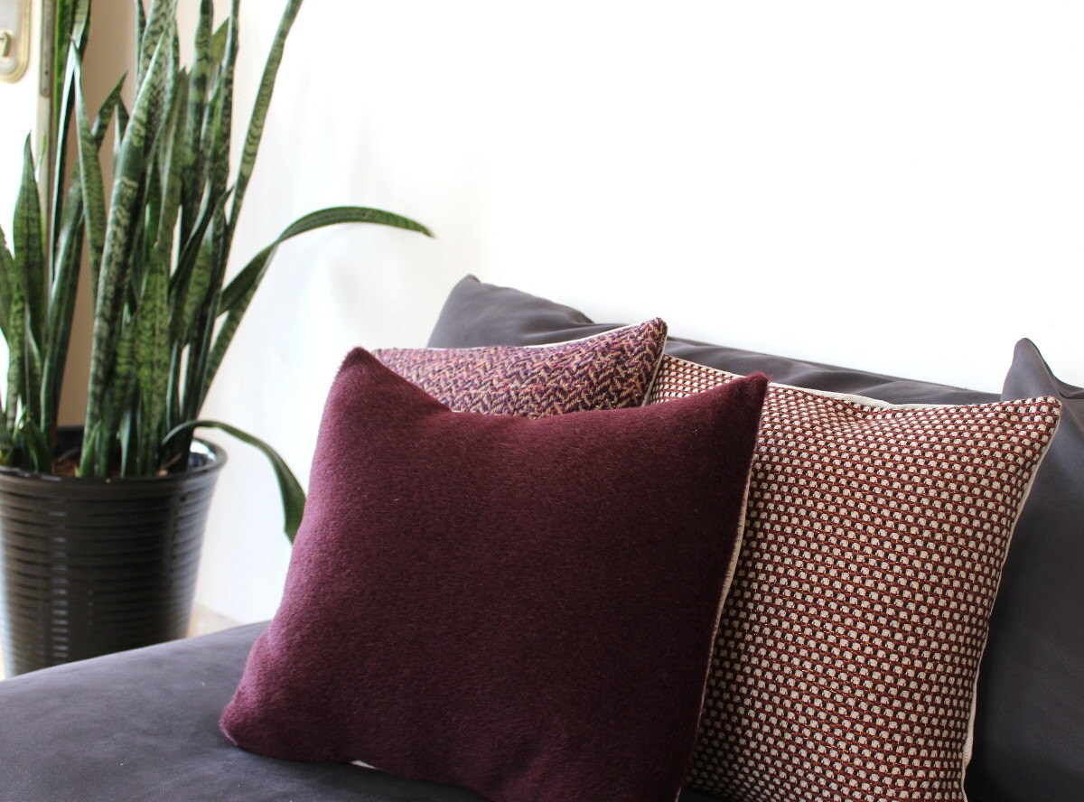 Coussin Bourgogne Peluche Coussin en Laine Luxueux Mélange Alpaga, Housse de Fourrure Décorative Mod