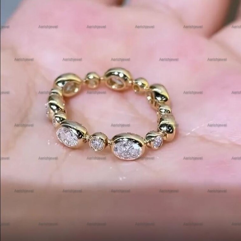 Oval & Round Cut Moissanite Diamond Wedding Band, 14k Solid Yellow Gold ...