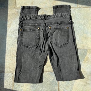 Vaqueros ajustados negros elásticos Y2K Free People, talla 27, tiro bajo, grunge, emo, indie imagen 4