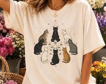 Crystal Cats Shirt, Witchy Cat Moon Tee, Comfort Colors Cat Tee, Black Cat Magic Top, Crescent Moon Cat, Mystic Cat Lover Gift