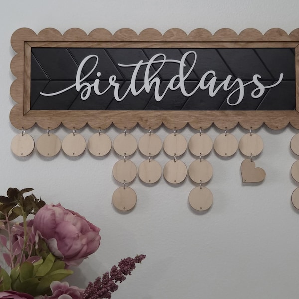 Tablero de madera con marco festoneado para celebrar cumpleaños familiares, letrero para colgar en la pared, regalo para el Día de la Madre