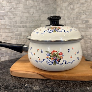 Emaille Kanne - Vintage Englisch Ribbon - Tabletops Unlimited Thailand
