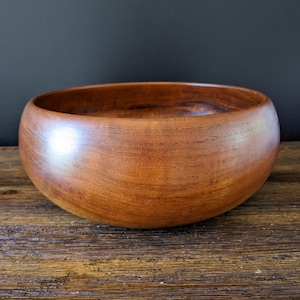 Mid-Century Danish Teak Bowl – Kay Bojesen Design, Retro Scandinavian Style