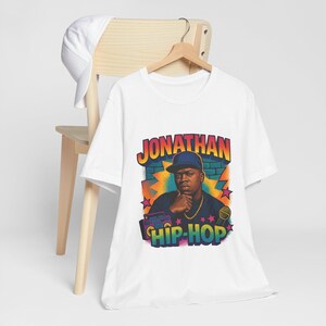 Retro Hip-Hop Graphic Tee: Vintage Unisex Streetwear