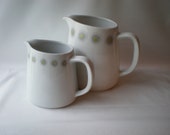 Medium Vintage Arabia Daisy Chain Pitcher