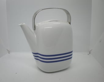 Stunning Mid Century Modern Thomas Rosenthal Coffee Tea Pot SUOMI Studio Line by Timo Sarpaneva