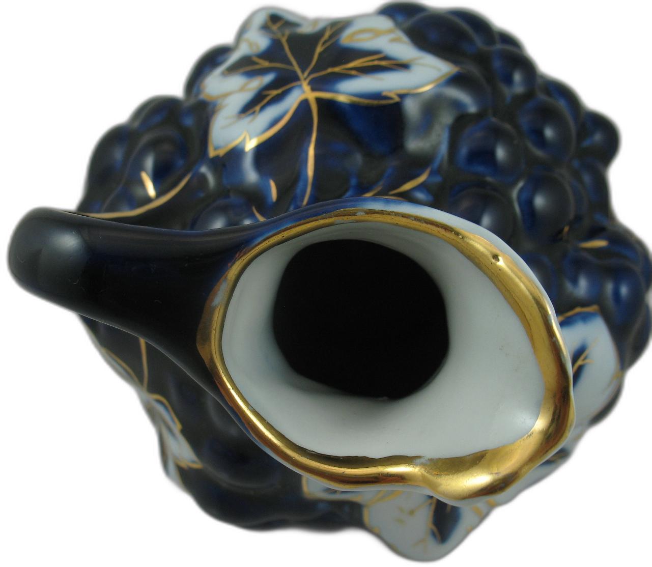 ヴィンテージ ロモノーソフ磁器デキャンタ：ブドウの木のデザイン