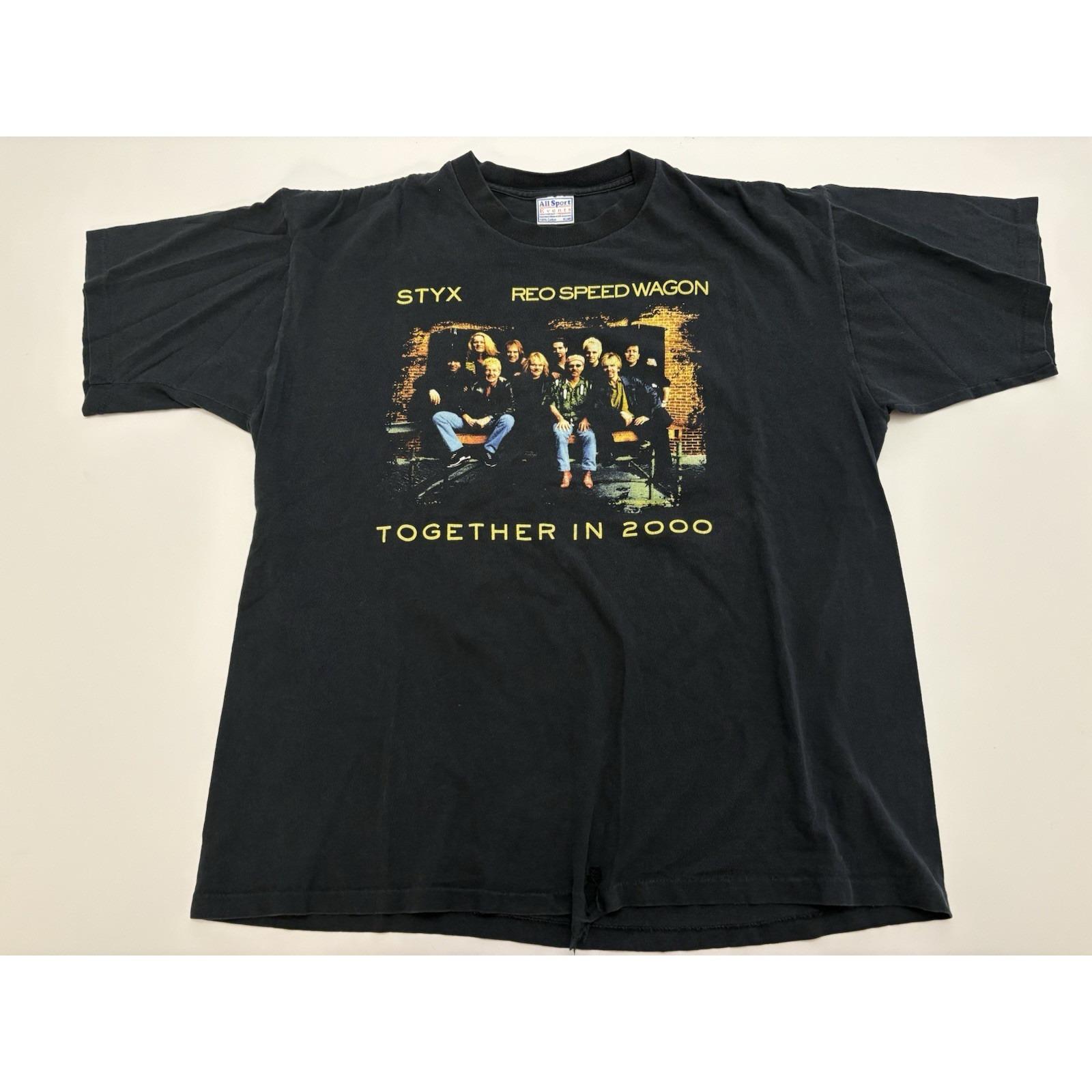 STORE by REO Tシャツ NMFR_Hooters_Tee1956_x280.png?