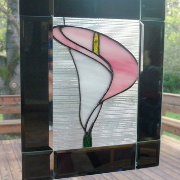 Calla Lily in Beveled Mirror Frame in Stained Glass, lovely wall hanging, mirror with lily, cala with mirror, small grouping arrangement