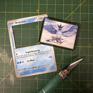 Pokemon MAGNET 50x35mm (C1 insert) Assorted Bundle - Upcycled Card Art Magnet Gift 1, 5, 10, 25 - **Includes 1x HOLO for every 5 purchased**
