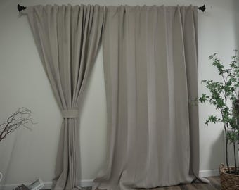 Zasłony zaciemniające Mocha Mousse – jasnoszare, termoizolacyjne