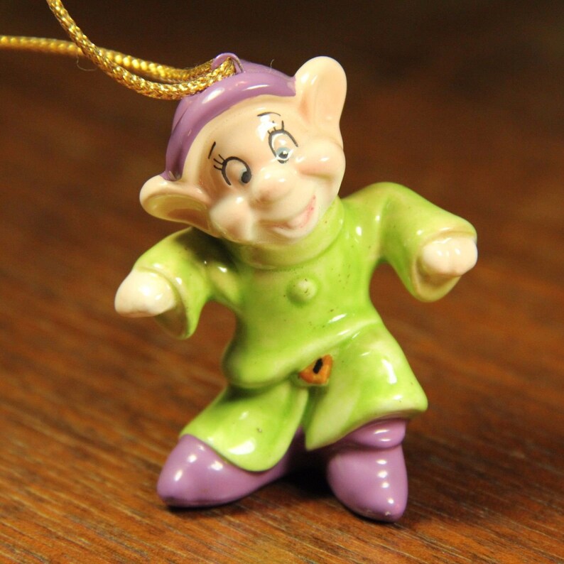 dopey dwarf garden statue