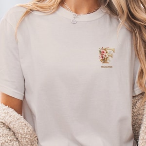 Personalized Floral Name Comfort Colors T-Shirt: Autumn Gift