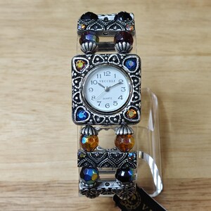 Vecceli Italy - Etsy display picture 2