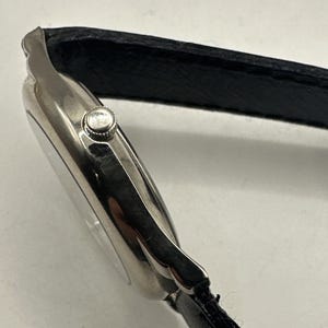 Reloj del Museo de Bellas Artes: Movimiento suizo, correa de cuero imagen 3