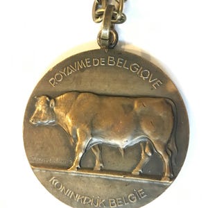 Belgian Bull of Hainaut - Necklace for Men/Unisex - Vintage Medal