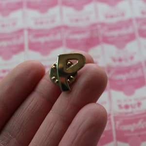 1980 Vintage Plata Letra P Broche Pin.... retro. Años 70 y 80. clásico. joyería de disfraz. broche de época. modificación. elegante. colega. regalo para ella el