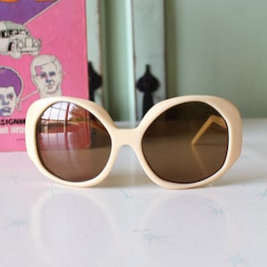 1970s Mod Square Sunglasses: Rare Deadstock Womens Eyewear