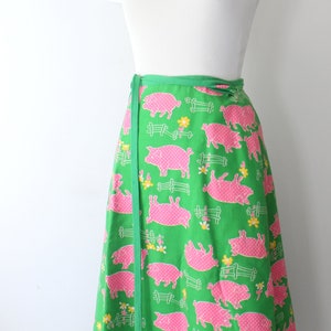 Vintage Green Pink PIG Farm Wrap Around Skirt...small. medium. retro. colorful skirt. hippie. boho. mod. classic. groovy. wrap around skirt