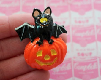 Vintage Halloween Button Pin: Trick or Treat Pumpkin Bat, Retro Kitsch