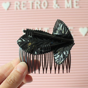 1980s Floral Hair Comb: Black Leaf Hair Clip