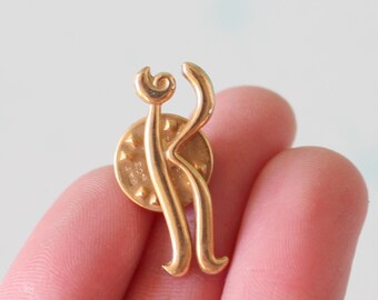 Vtg 70s 80s Dark Blue Name Letter Initial /'K/' Brooch
