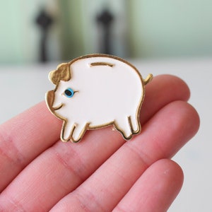 Broche COCHON des années 80... kitsch. rétro. neuf ancien stock. cochon. kitsch. fête costumée. nouveauté. mignon. kawaii. dingue. coloré. artistique. ferme. encre