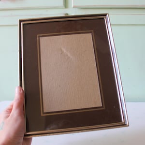 1980s Golden Rectangle Vintage Picture Frame - 8x10