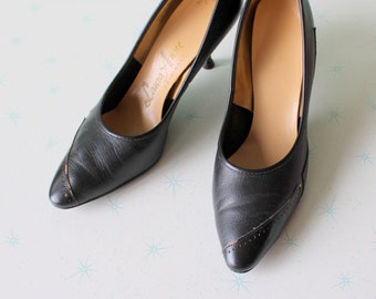 1960s Stiletto Heels, Black Leather Pumps - Size 6