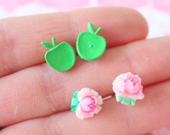 1980s Vintage APPLE Heart Flower Earrings Set of 2...green. pink. studs. girls. kids. cute. 1980s. hypoallergenic. retro. kitsch jewelry