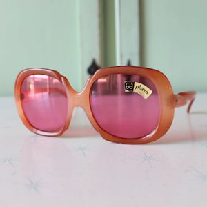Vintage Pink Lens Mod Sunglasses: 1970s-80s Oversized Shades