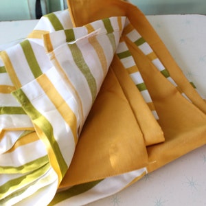 Vintage Retro Striped Full Flat Mustard Sheet....1970s. 1960s. retro. atomic. disco. vintage bedding. housewares. home decor. bedroom. mod