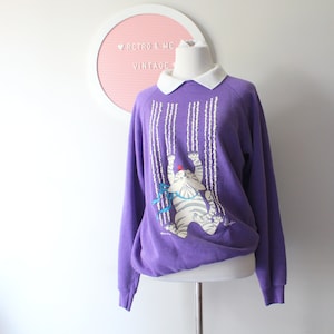 Vintage Cat Sweatshirt: 1980s Kitsch Animal Lover