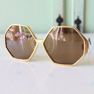 Vintage Golden Mod Sunglasses: 1980s Taiwan Retro Shades