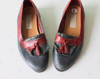 Mocasines vintage de piel con borlas: Oxfords rojos y bicolores, talla 6