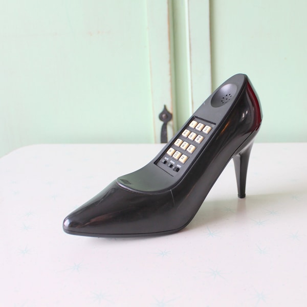 NOS 1980s SHOE TELEPHONE.....retro. mod. diner. rad. 80s phone. collectible. rare. awesome. kitsch. telephone. vintage. heel phone. fashion