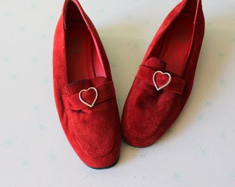 Vintage 1980s Red Suede Heart Loafers - Women's Size 8.5