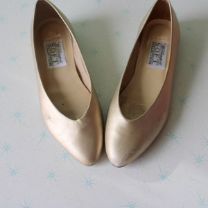 Vintage 1980s Golden Leather Flats - Pointed Toe Shoes - Women&#39;s Size 7