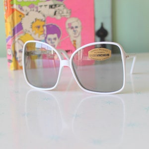 1970s White Mod Sunglasses: Oversized Retro Party Shades