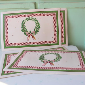 Vintage 1980s Christmas Wreath Placemats: Retro Holiday Dining Set