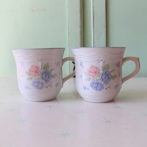 Vintage 1980s Floral Coffee Mug Set: Retro Kitchen Decor