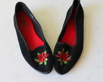 1980s Vintage CHRISTMAS FLATS....size 6.5 shoes...womens. black. retro. christmas tree. fabric. holiday. vintage flats. horn. bells. festive