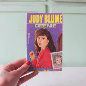 Vintage 1973 Deenie by Judy Blume: YA Fiction