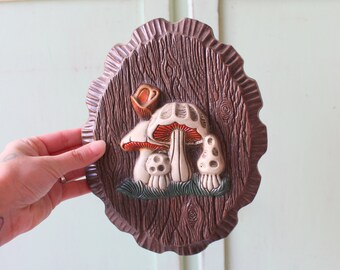 Decorazione murale a forma di fungo anni '70: arte domestica kitsch retrò (7x9,5)