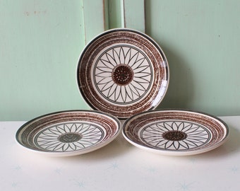 Vintage Atomic-dessertborden met zonnebloem: retro keukenset van 3"