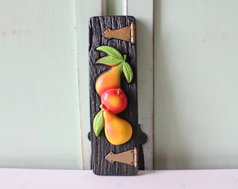 1970s Retro Fruit Wall Art: Kitsch Kitchen Decor